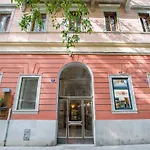 Viale 24 Trieszt
