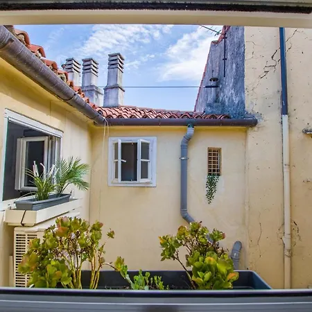 Lägenhet Viale 24 Trieste